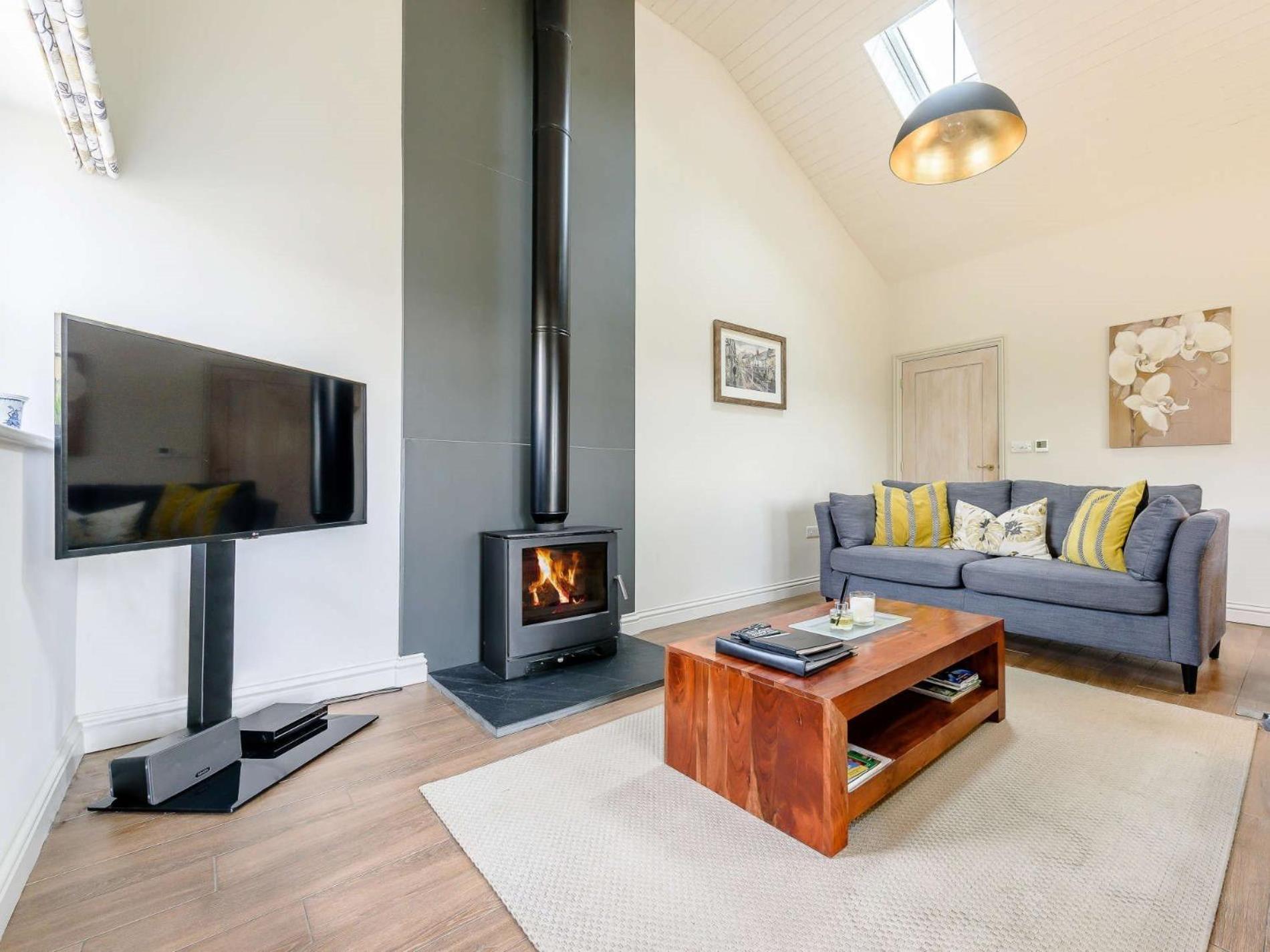 2 Bed In Winchcombe 57828 Villa Dış mekan fotoğraf